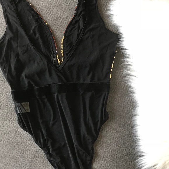 Sequin Bodysuit - Picture 2 of 6